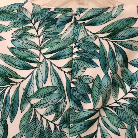 TOMMY HILFIGER  Ladies dress size 8. New with tags. - Picture 5 of 5